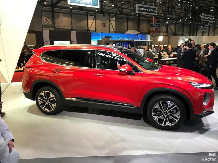 日內(nèi)瓦車展：實(shí)拍現(xiàn)代全新格越，追求實(shí)用性的SUV
