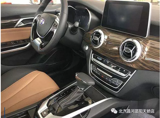 “肺”先生很焦慮，車(chē)內(nèi)空氣急需拯救